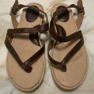 BOC Born Concepts Lucila Sandals Sz7 Brown Cushioned Espadrille Flat